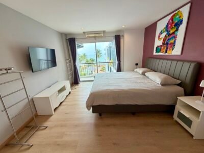 master_bedroom_rent_apartment_ban_krut_thailandjpg
